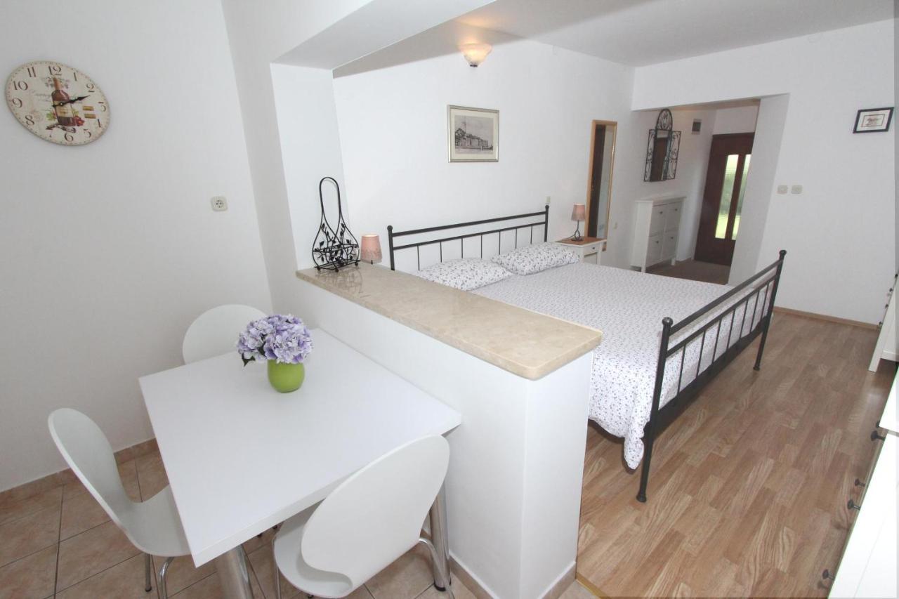 Apartments Mirela Rovinj Eksteriør bilde